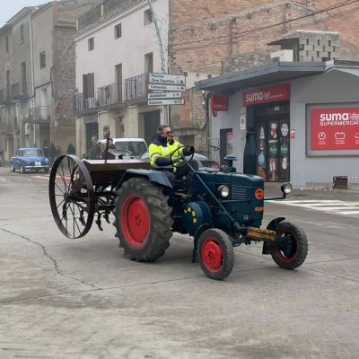 PHOTO-2025-07-10-21-11-03_20-2500.jpg