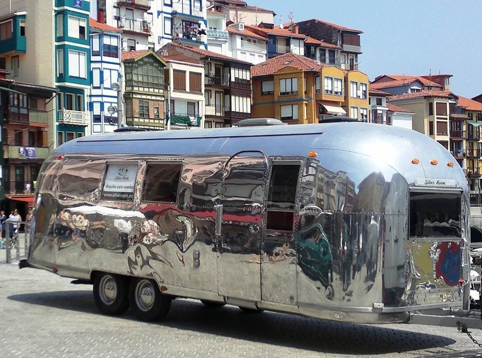 Caravana Airstream Overlander del 1968