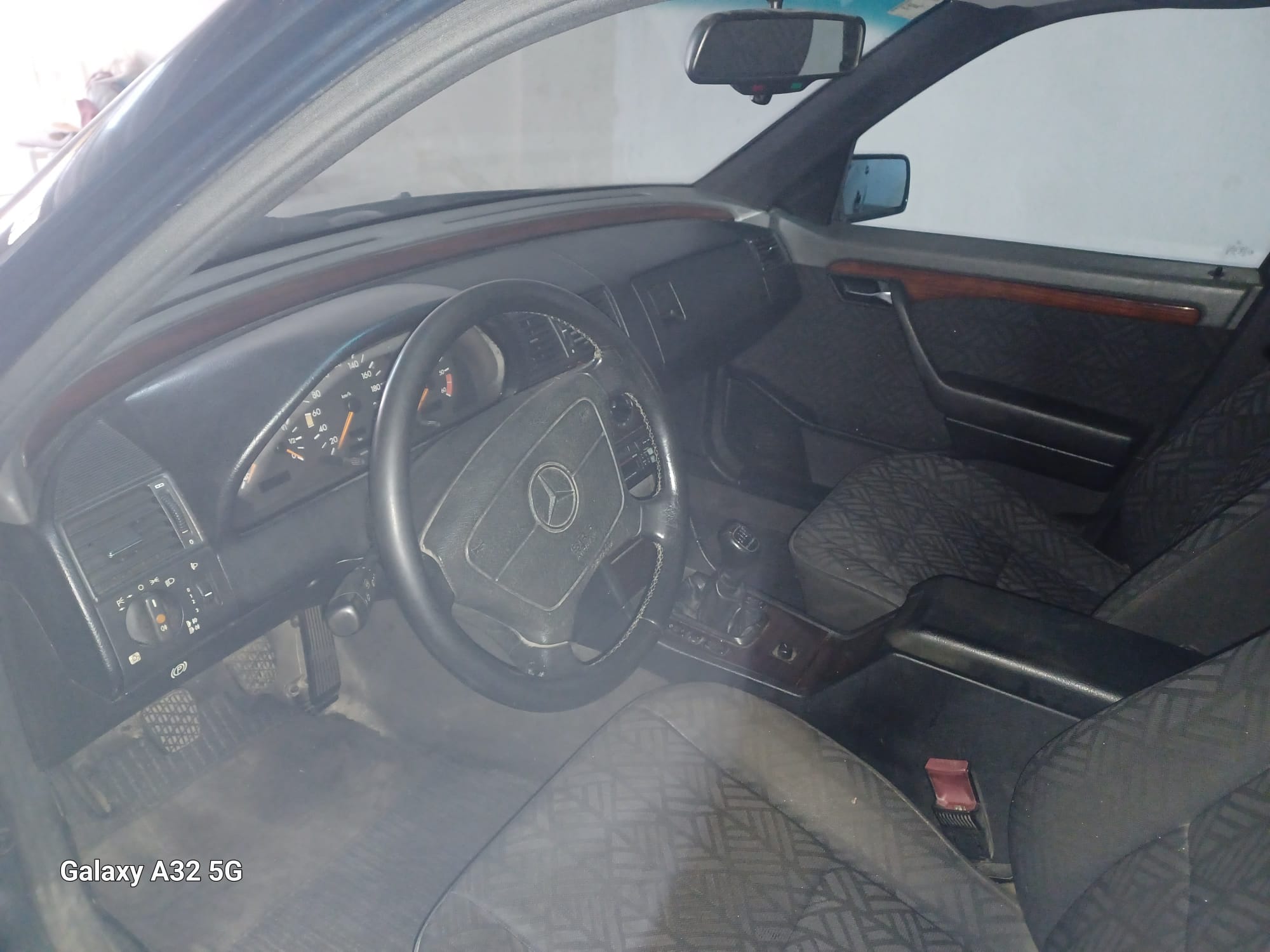 Mercedes-Benz Elegance